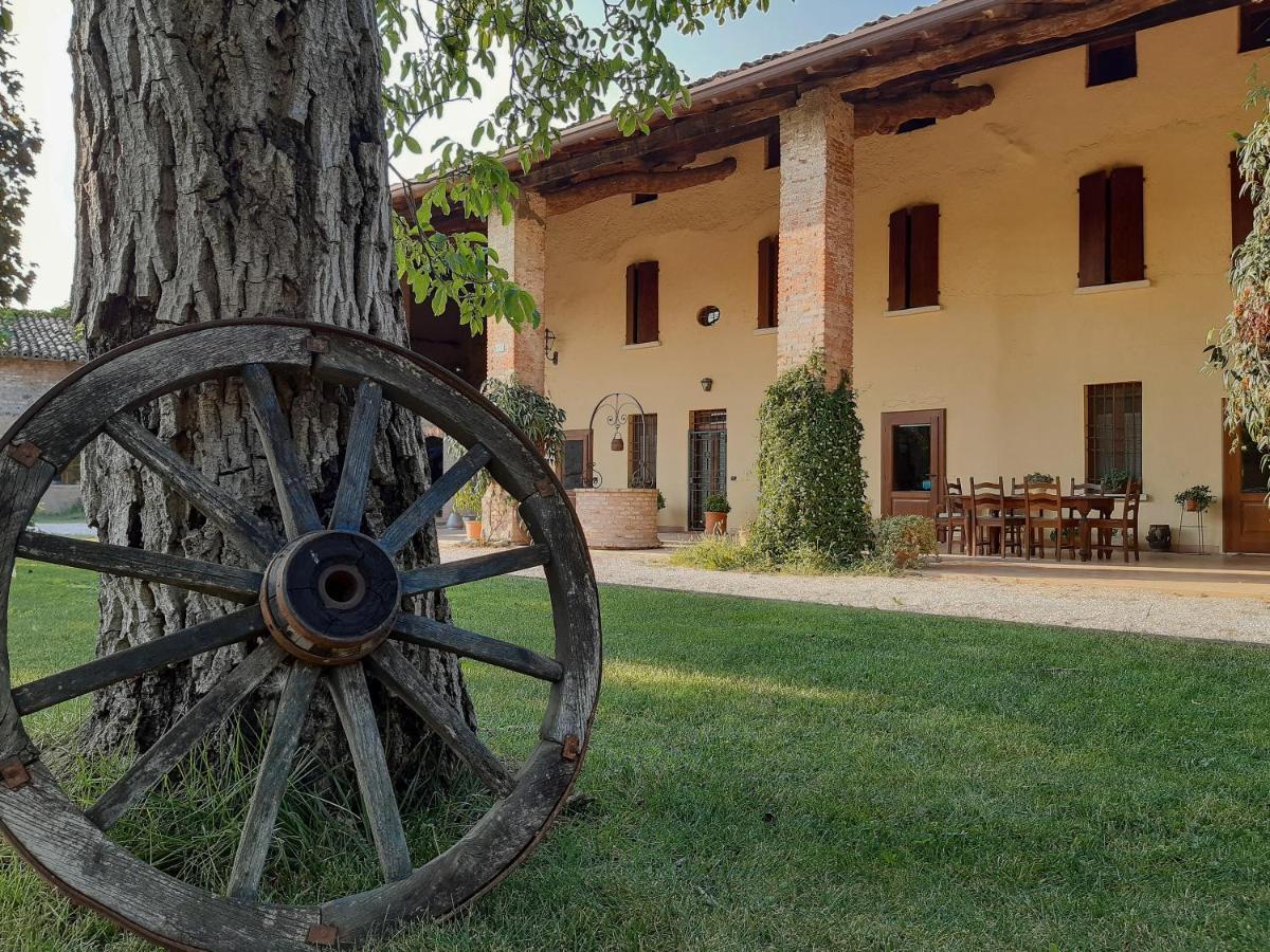 B&B Santa Cristina Montichiari Eksteriør billede